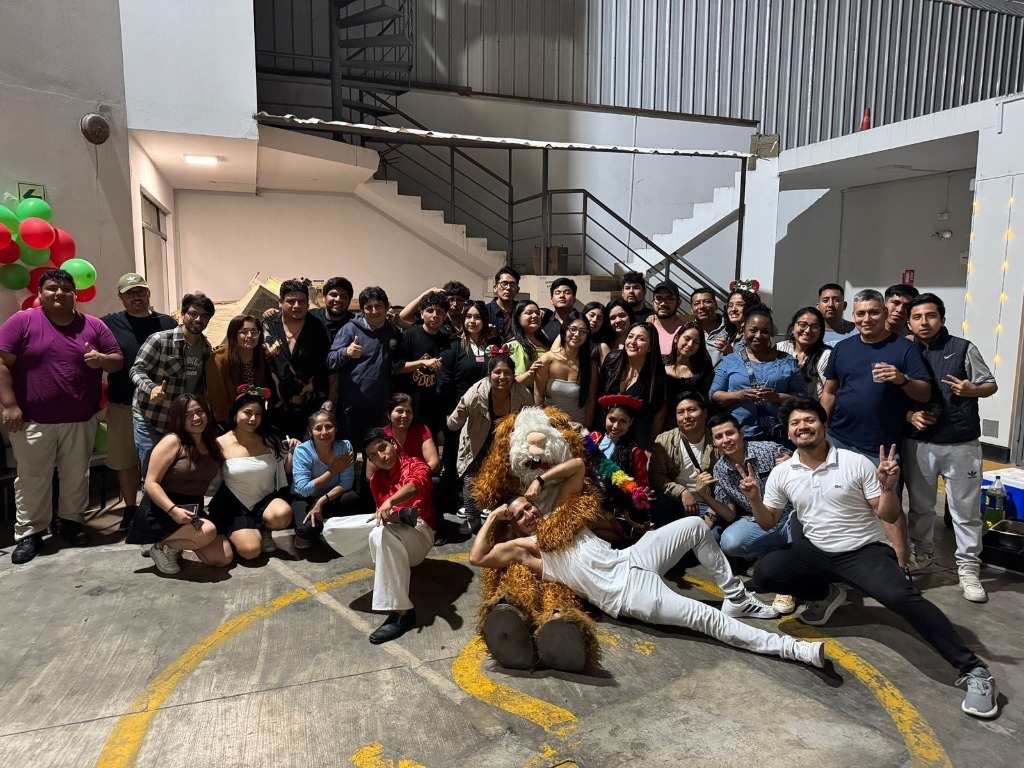 Familia y Equipo Flexo Group Digital